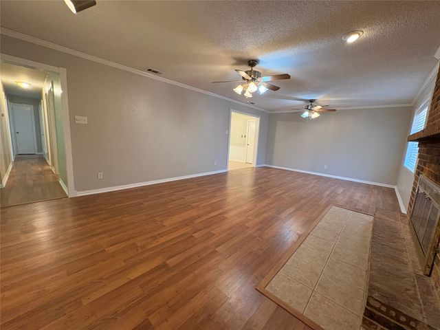 707 Kennedy Avenue, Duncanville, TX 75116