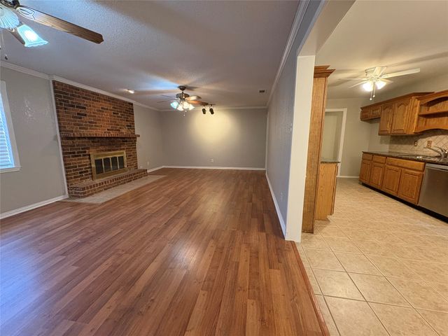 707 Kennedy Avenue, Duncanville, TX 75116