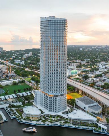 275 SW 6th St 5308, Miami, FL 33130
