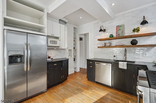 62 MOUNTAIN AVE, Summit City, NJ 07901