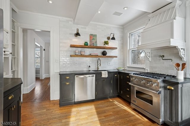 62 MOUNTAIN AVE, Summit City, NJ 07901