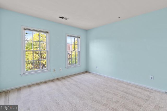307 OAK KNOLL TER, Rockville, MD 20850