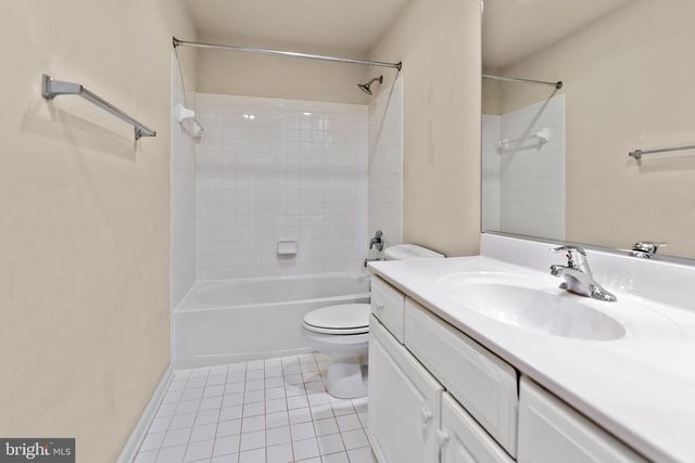 307 OAK KNOLL TER, Rockville, MD 20850