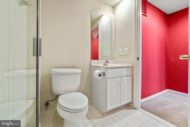 307 OAK KNOLL TER, Rockville, MD 20850