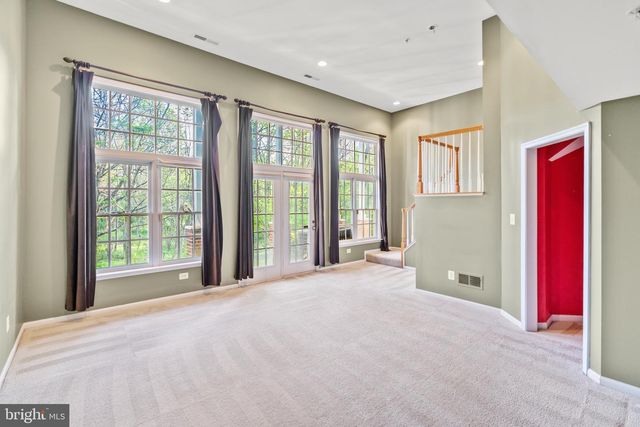 307 OAK KNOLL TER, Rockville, MD 20850