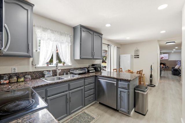3640 Kiekebusch Ct, Carmichael, CA 95608