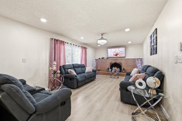 3640 Kiekebusch Ct, Carmichael, CA 95608