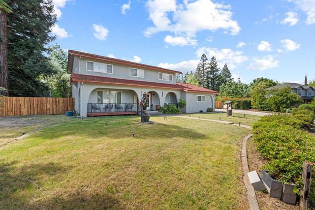 3640 Kiekebusch Ct, Carmichael, CA 95608