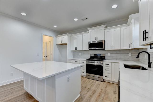 3670 Baxley Ridge Drive, Suwanee, GA 30024