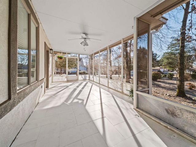 7 Resplandor Loop, Hot Springs Village, AR 71909