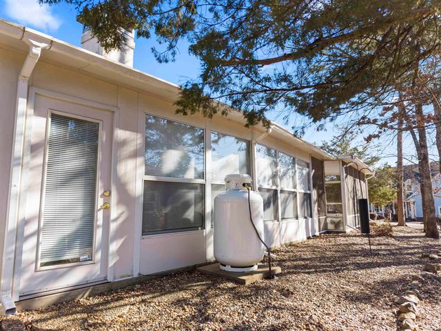 7 Resplandor Loop, Hot Springs Village, AR 71909