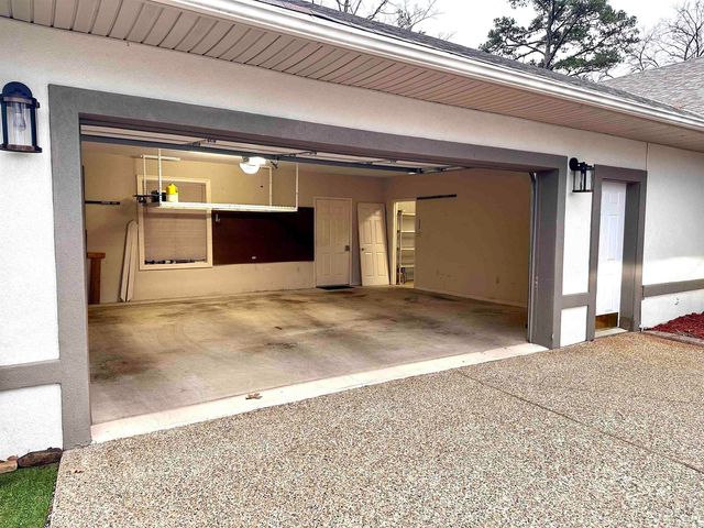 7 Resplandor Loop, Hot Springs Village, AR 71909