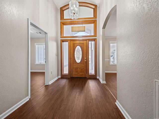 7 Resplandor Loop, Hot Springs Village, AR 71909