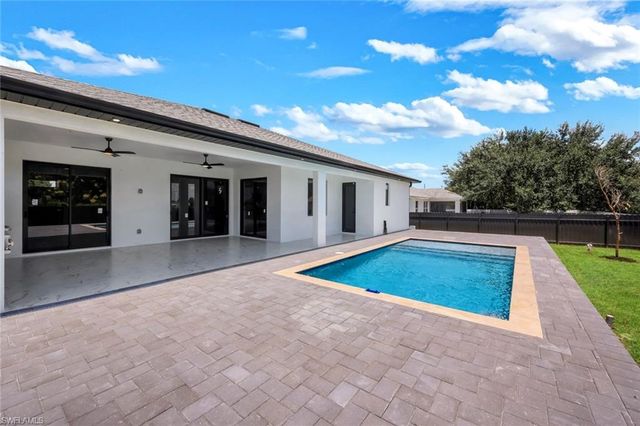 2214 15th TER, Cape Coral, FL 33909
