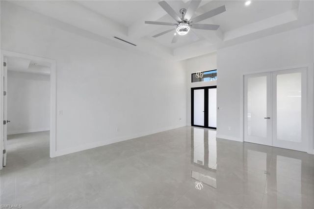 2214 15th TER, Cape Coral, FL 33909