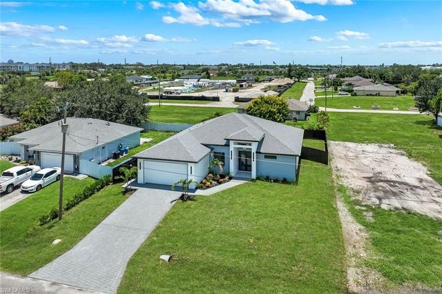 2214 15th TER, Cape Coral, FL 33909