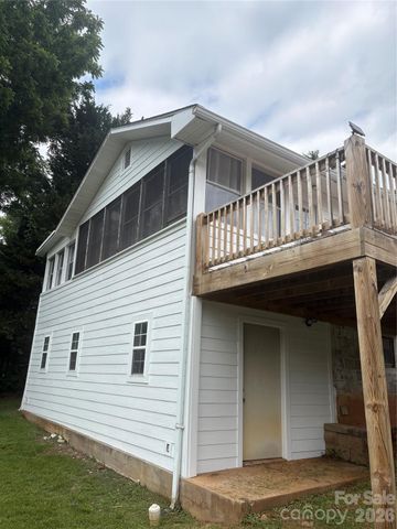 10 Washington Avenue, Asheville, NC 28804