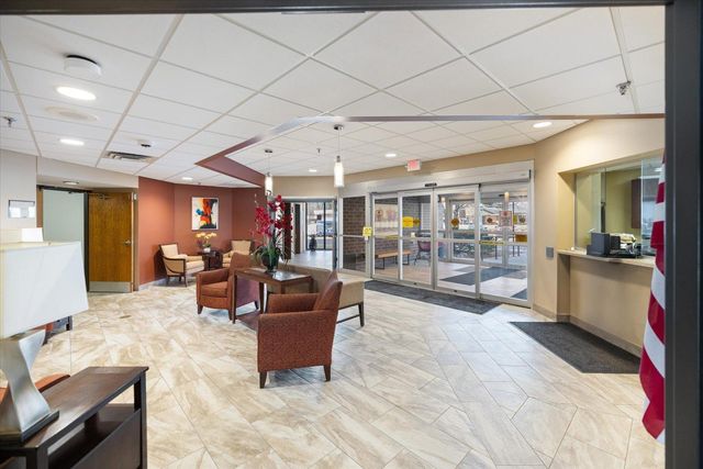 6615 Lake Shore Drive S 308, Richfield, MN 55423