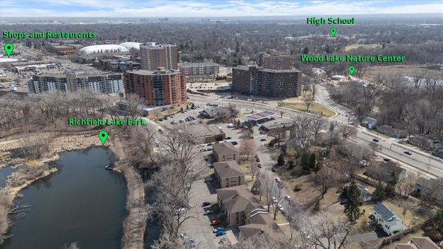 6615 Lake Shore Drive S 308, Richfield, MN 55423
