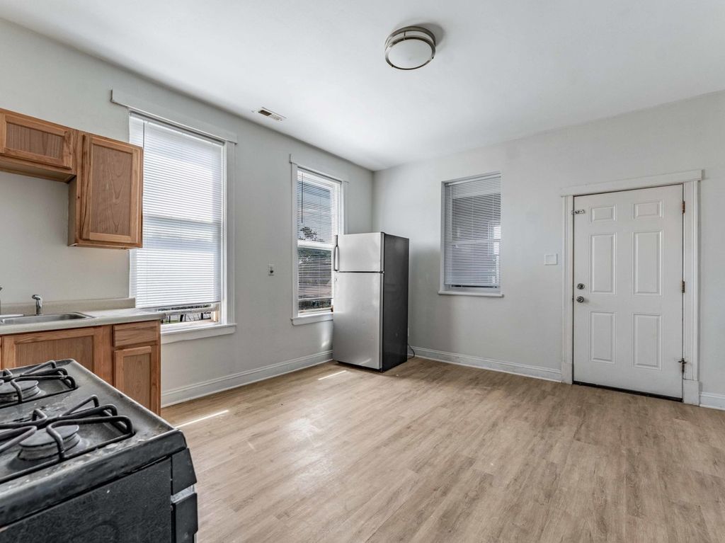 5160 S Damen Avenue, Chicago, IL 60609 — photo 3
