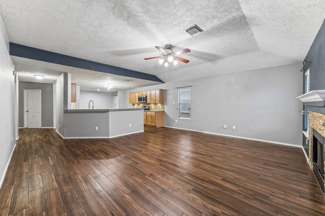 20502 Holly Barr Ln, Cypress, TX 77433