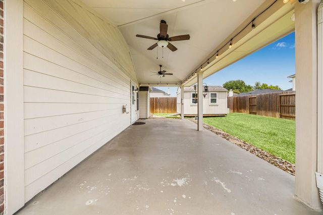 20502 Holly Barr Ln, Cypress, TX 77433