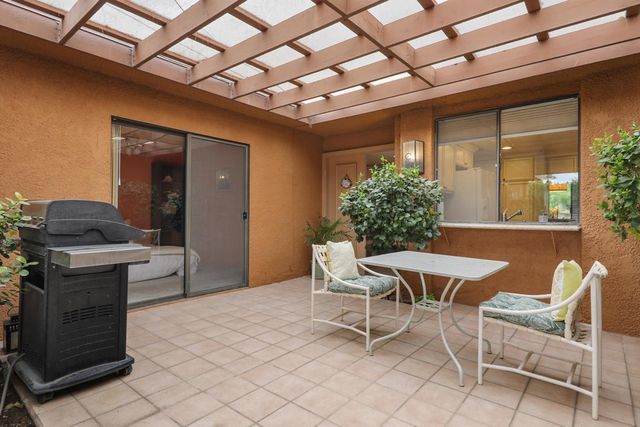 60 La Cerra Drive, Rancho Mirage, CA 92270
