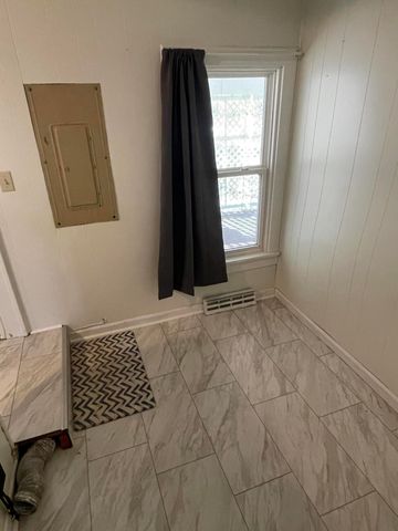 840 E Dorris Avenue, Mountain Grove, MO 65711