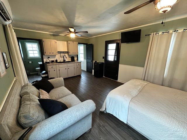 840 E Dorris Avenue, Mountain Grove, MO 65711