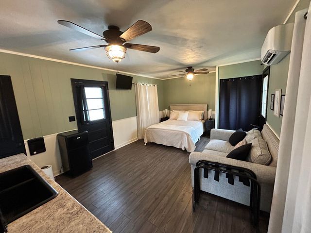 840 E Dorris Avenue, Mountain Grove, MO 65711