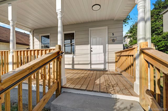 5 Grant Avenue, Peekskill, NY 10566
