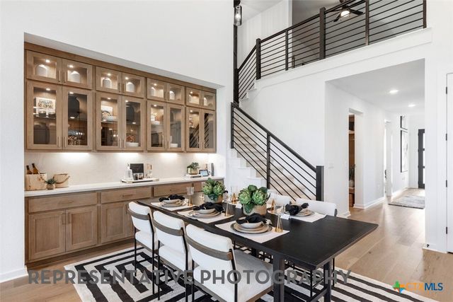 108 Top View Drive, Liberty Hill, TX 78642