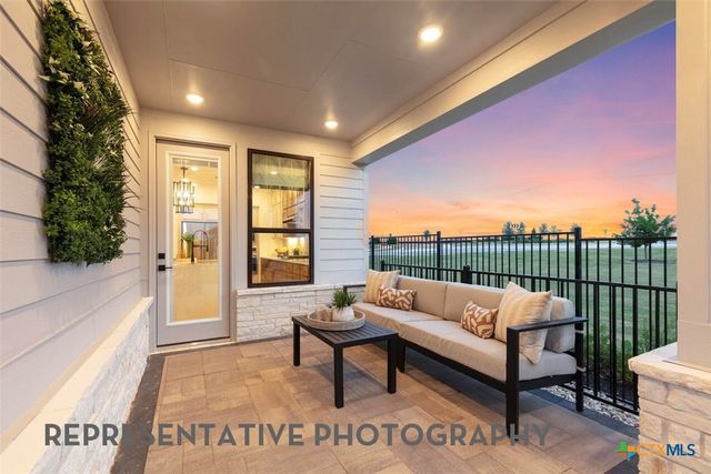 108 Top View Drive, Liberty Hill, TX 78642