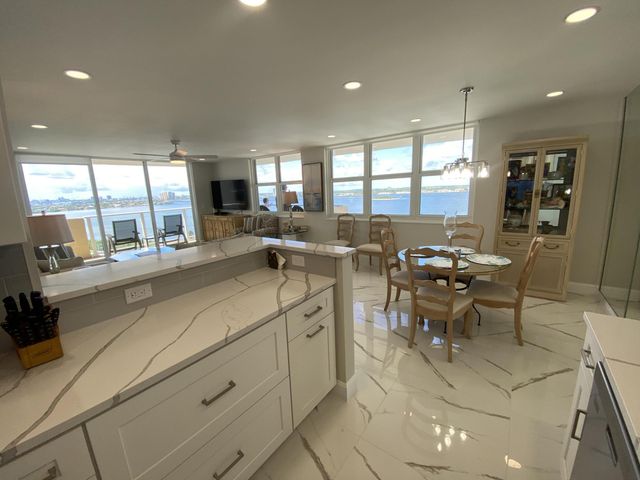 5440 N Ocean Drive 1501, Singer Island, FL 33404