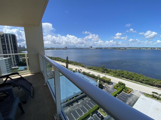 5440 N Ocean Drive 1501, Singer Island, FL 33404