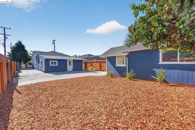 697 Nevada Street, Oakland, CA 94603
