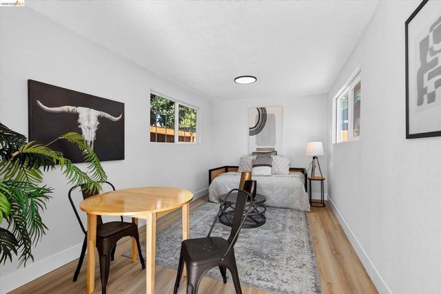 697 Nevada Street, Oakland, CA 94603