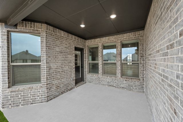 318 Bowrider Lane, Granbury, TX 76049