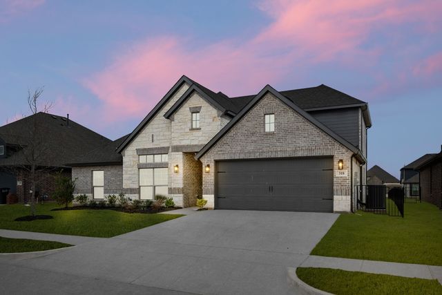 318 Bowrider Lane, Granbury, TX 76049