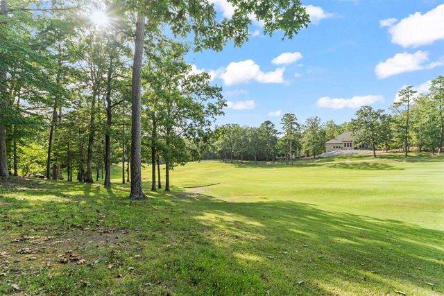 8 Darro Way, Hot Springs Village, AR 71909