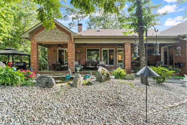 8 Darro Way, Hot Springs Village, AR 71909