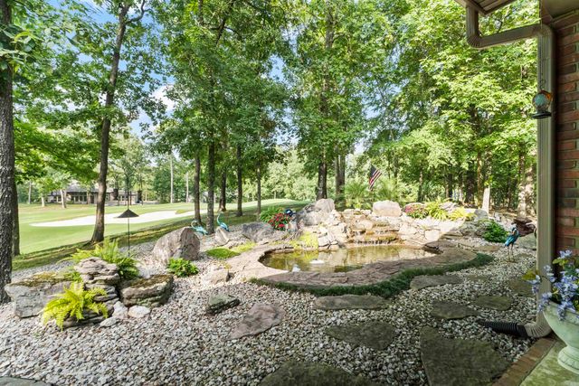 8 Darro Way, Hot Springs Village, AR 71909