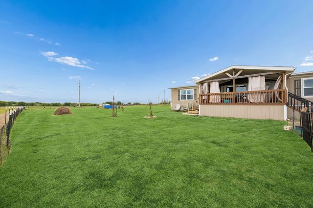 277 County Road 2735, Decatur, TX 76234