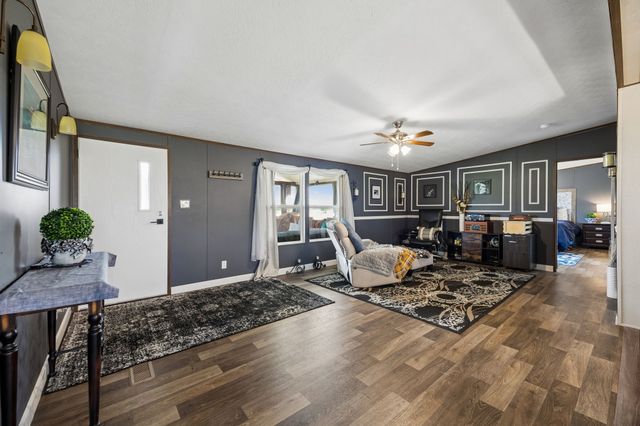 277 County Road 2735, Decatur, TX 76234