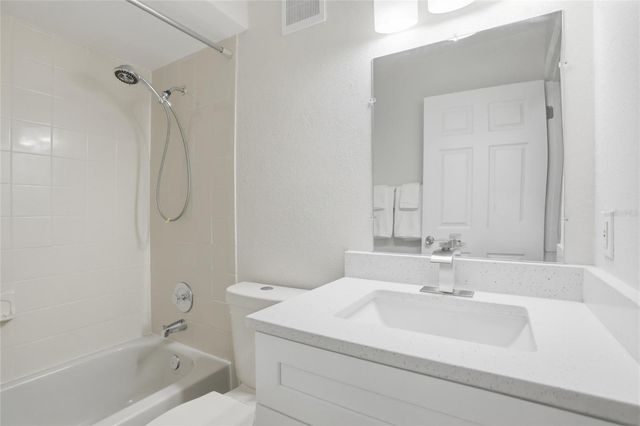 2416 BARLEY CLUB COURT 1, Orlando, FL 32837