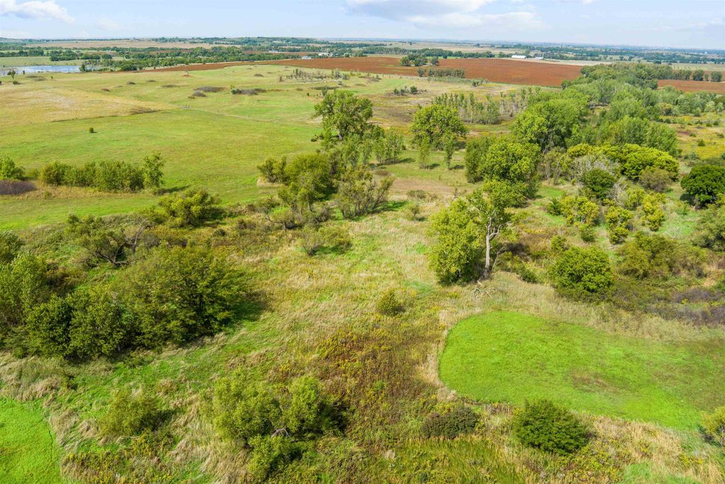 00000 W Watkins Rd, Salina, KS 67401