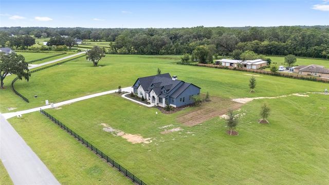 11324 NW 50 LANE, Ocala, FL 34482