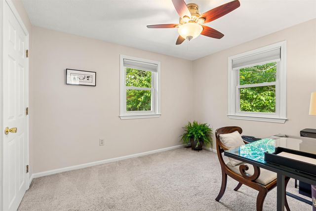 57 Middle Dunstable Road, Nashua, NH 03062