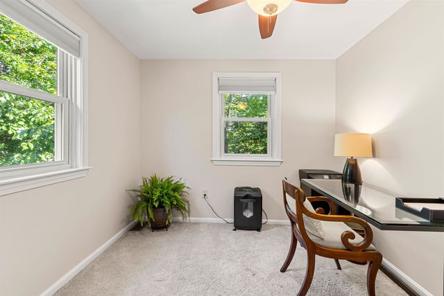 57 Middle Dunstable Road, Nashua, NH 03062