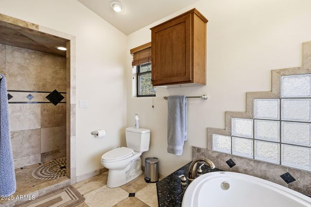 5518 PINE Drive, Pinedale, AZ 85934